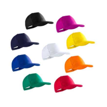 proceso que utiliza calor y presión para transferir diseños, logotipos, imágenes o textos sobre gorras, permitiendo crear accesorios únicos y adaptados a gustos o necesidades específicas. Esta técnica es ampliamente utilizada para promociones, eventos, equipos deportivos y negocios de merchandising.El planchado de gorras personalizadas es una excelente opción para crear accesorios únicos y funcionales, ideales para promocionar marcas, celebrar eventos o expresar estilos personales.