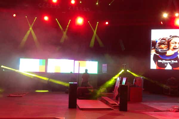 Empresas de producción de eventos con iluminación, Renta de luces para escenarios y espectáculos, Iluminación para shows y conciertos, Empresa de producción de eventos con iluminación y video, Empresa productora de shows y conciertos en cdmx, agencia productora de shows y conciertos en cdmx.
